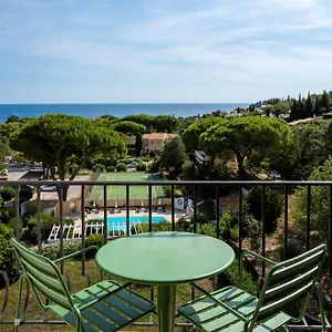 Du Parc Sur Mer Cavalaire-sur-Mer