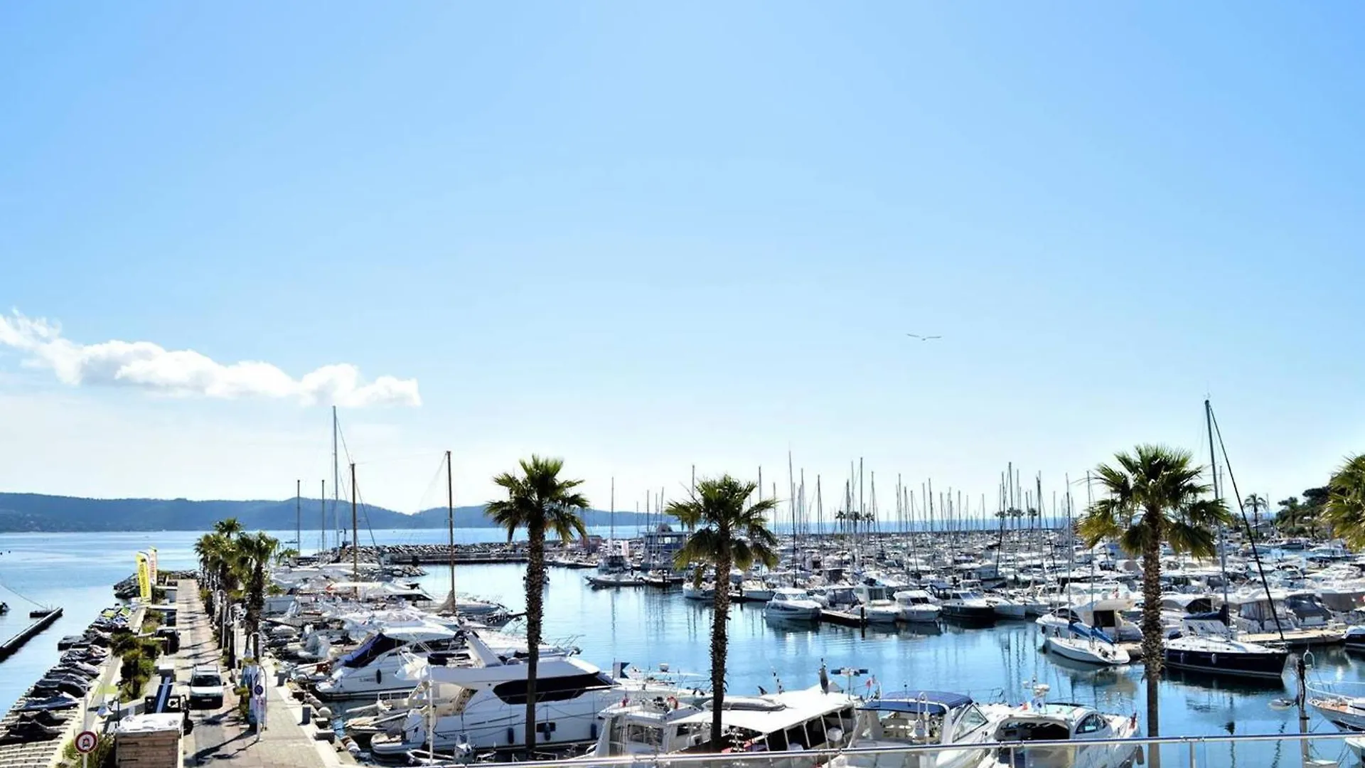 Apartment Appartement 2P Climatise Avec Jardin Et Parking Pres De La Mer - Fr-1-226B-223 Cavalaire-sur-Mer